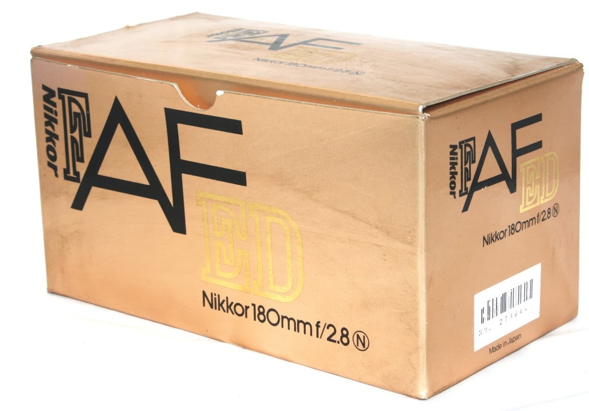 Objectif Nikon ED AF Nikkor 180mm F/2.8 – Monture F – Excellent état