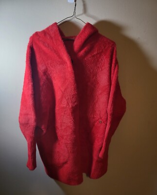 Women's Red Hood Coat Front Pockets Long Sleeve 3Button Down Wool/Polyester Warm