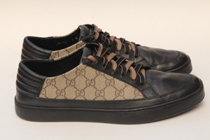 gucci gg supreme low top sneakers