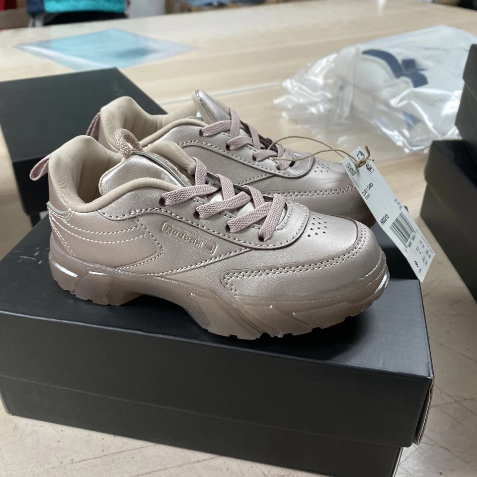 Tenis Reebok Club C Cardi Infantes Oro Rosa H03315 Talla 9 Foto 2 de 4