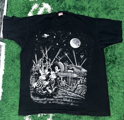 Walt Disney World Mickey & Minnie Mouse In Black & White Shirt One