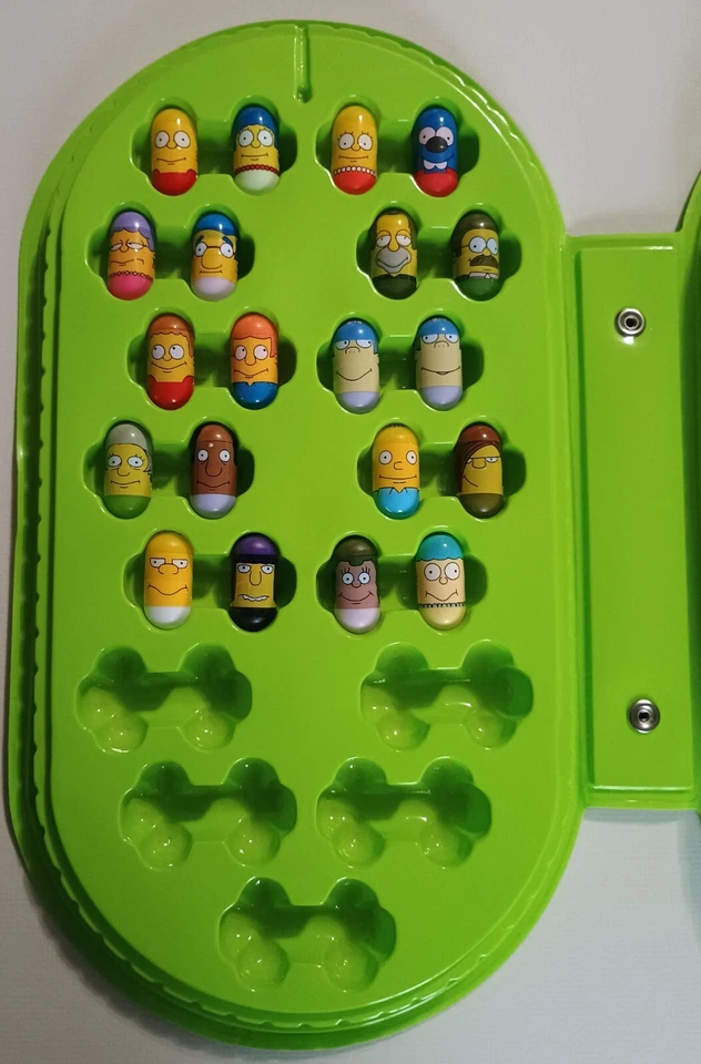 VINTAGE 2004 THE SIMPSONS MIGHTY BEANZ COMPLETE SET 1-40 IN GREEN COLLECTOR CASE - Image 2 of 4