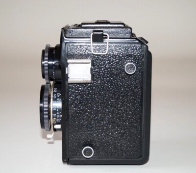 み*ん様 【ロシア製】LUBITEL166B 箱、カメラケース付　6/16 SERVICED! EXPORT USSR LOMO Lubitel 166B (LUBITEL 166V) TLR