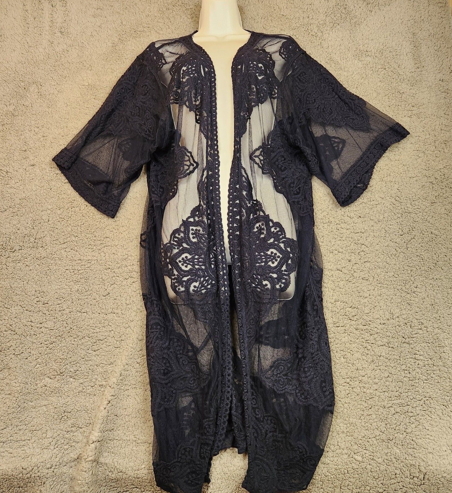 Picture 3 of 28