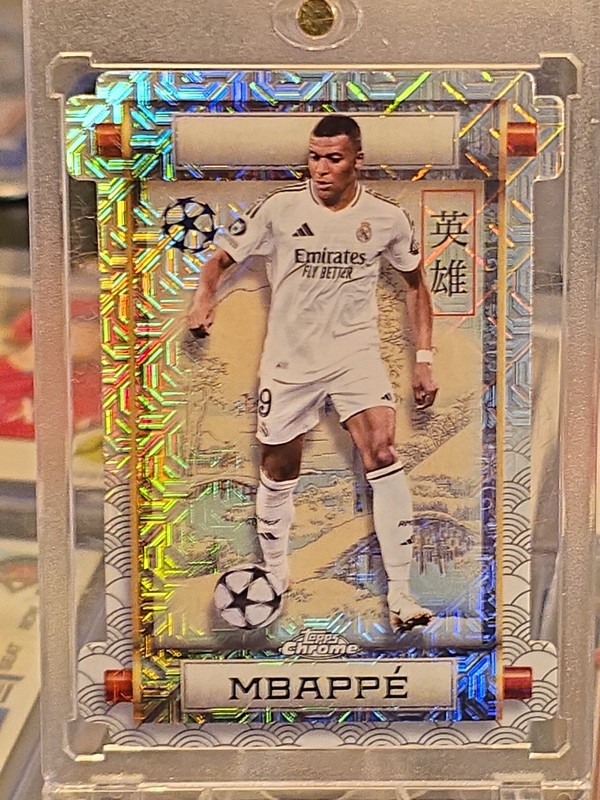 Kylian Mbappe 2024-25 Topps UEFA Japan Edition Heroes Chrome Mojo Die-Cut #HR-1