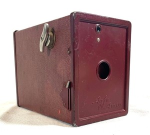Vintage box film camera Agfa Ansco B2 film red version untested parts display