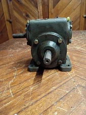 Winsmith Gear Reducer Model 2CT Ratio 1:15