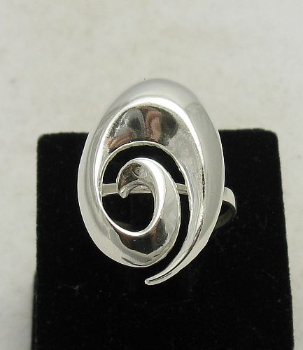 Stylish Genuine Sterling Silver Ring Hallmarked Solid 925 Nickel Free Handmade Stylish Genuine Sterling Silver Ring Hallmarked Solid 925 Nickel Free Handmade