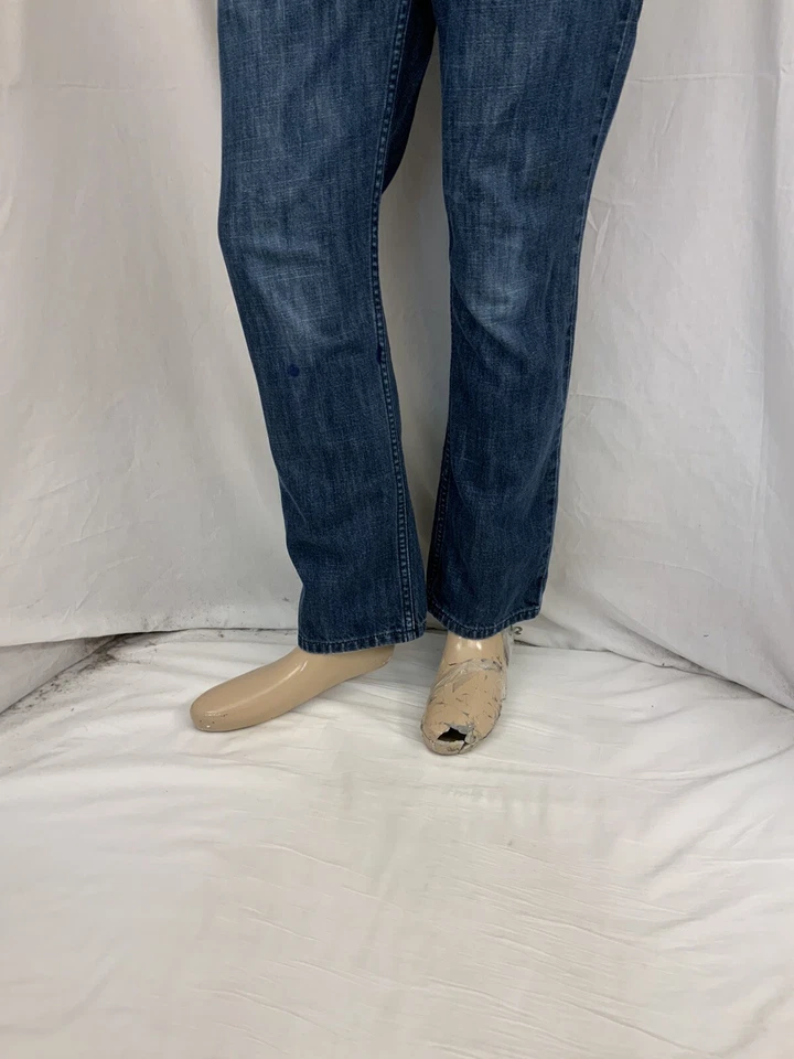 William Rast Jeans 32x30 Blue 100% Cotton Light Wash Columbia YGI N2-289 - Image 4 of 4