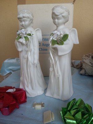 2 ANGELS  w/lights ( only one works)   Christmas  Ornaments ABC Item # 38412