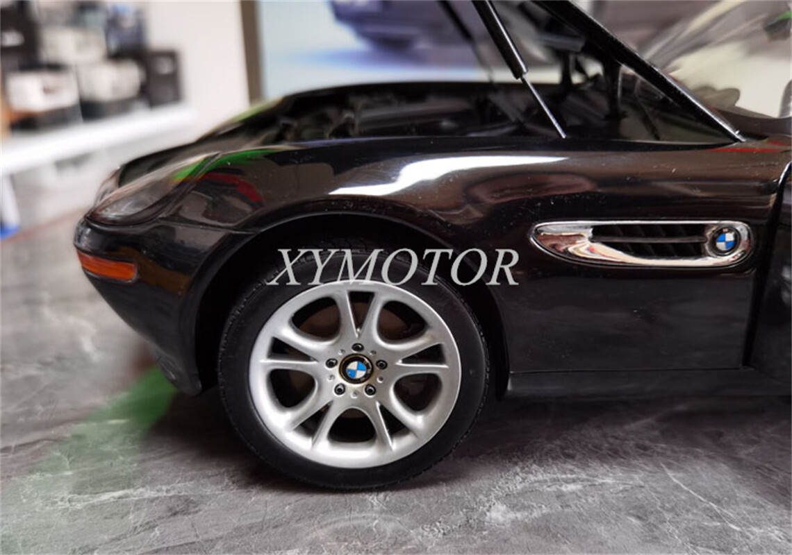 KYOSHO 1:12 BMW Z8 Diecast Model Car Black gifts Collection KYOSHO 1:12 BMW Z8 Diecast Model Car Black gifts Collection