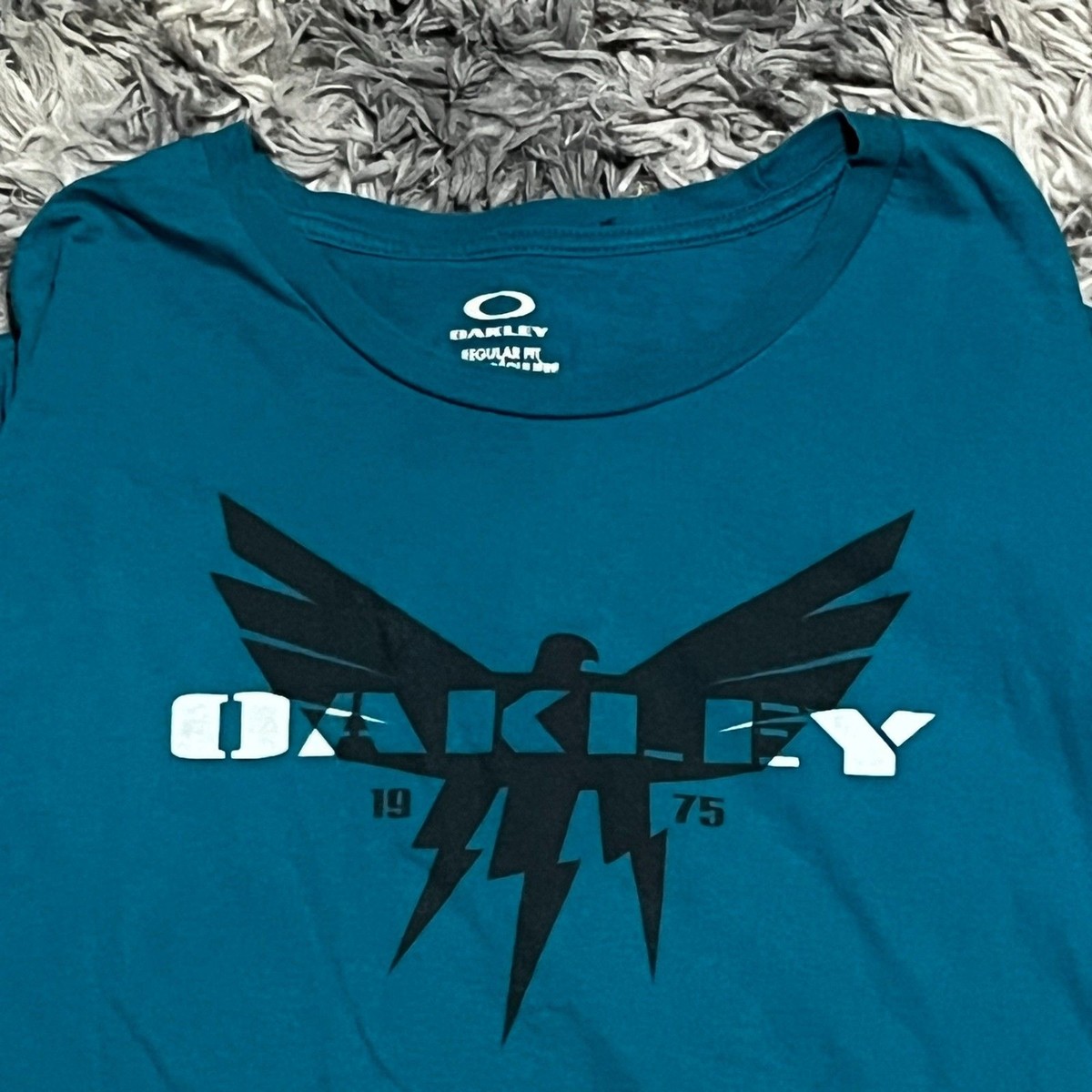 トップス OAKLEY Center Logo T-shirt Men's Oakley Center Logo Tee Teal Blue Regular Eagle Sz XXL