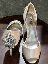 Badgley Mischka 8.5 Gorgeous Ivory Rhinestone Embellished Bridal Wedding Heels