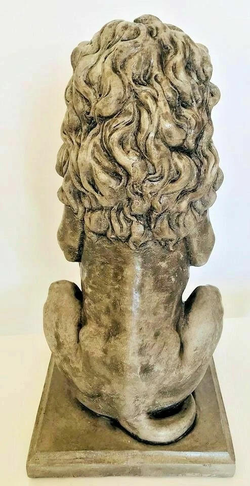 Latex mould WITH FOAM SUPPORT for making this Stunning Large Lion Statue - Image 2 of 4