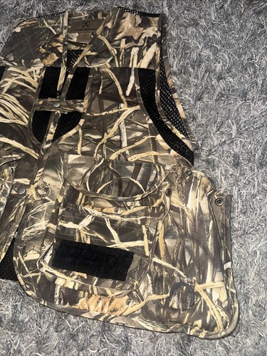 Game Winner Mens Hunting Vest Size Medium Camo Camouflage Game Pouches Pockets - Picture 4 of 8