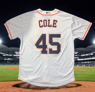 【あいちゃん】Gerrit Cole サイン入りジャージ 45 Yankees Magazine: Gerrit Cole shows different side Gerrit Cole