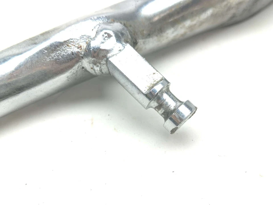 02 Suzuki VZ800 Marauder 800 soporte lateral pata de cabra Foto 2 de 4