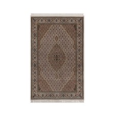 3'9"x6' Ivory 175 KPSI Tebraz Mahi with Medallion Design Wool Hand Knotted Rug