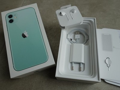 Originalverpackung - Apple iPhone 11 - Grün, mit allem Zubehör, wie neu