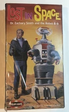 Polar Lights All Plastic Model Kit Lost in Space New sealed