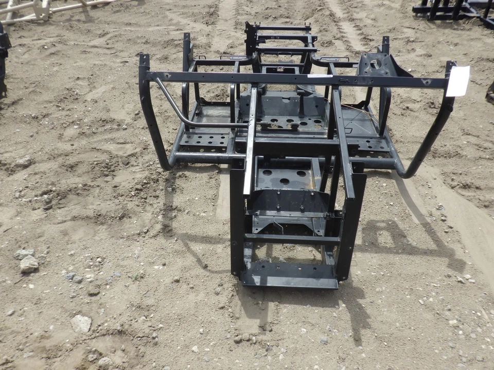 Yamaha Rhino 450 Hunter 06 Frame 2P5-F1110-00-00 50948 - Image 2 of 4