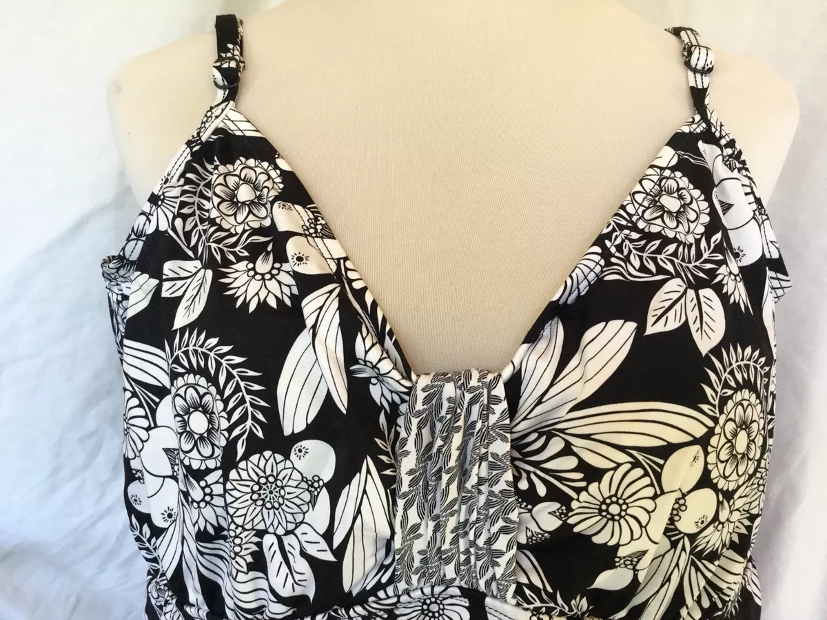 COLDWATER CREEK Swim Suit Tankini Top sz 24W Built in Bra Black & White  Ruffled