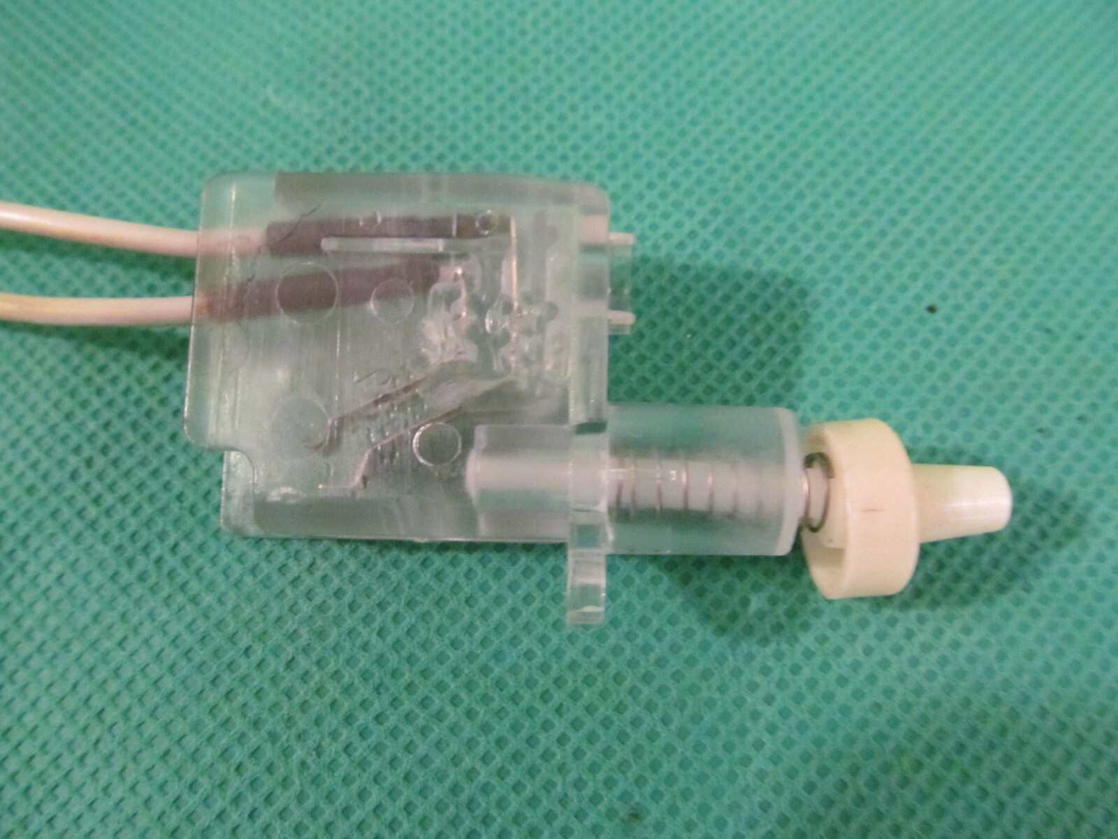 Cuisinart Coffee Maker replacement part for DGB-625 ~ grinder lid switch cut off