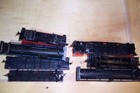 HO Train ATSF  Loco  Tyco  Bachman   3 Tankers 2 flat 1 car hauler Caboose Car — photo 4