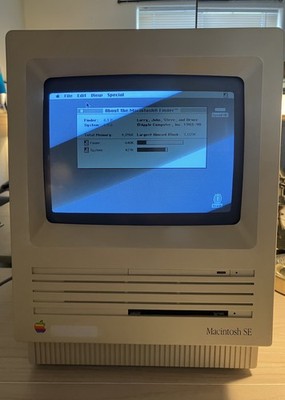 Apple Macintosh SE M5011 Vintage Computer  4MB RAM + Blue SCSI Installed