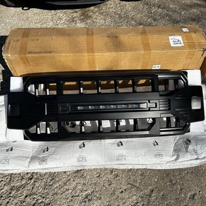 AMERICAN MODIFIED Armor Front Grille 2017-2019 Ford F250/350 Matte Black DAMAGED