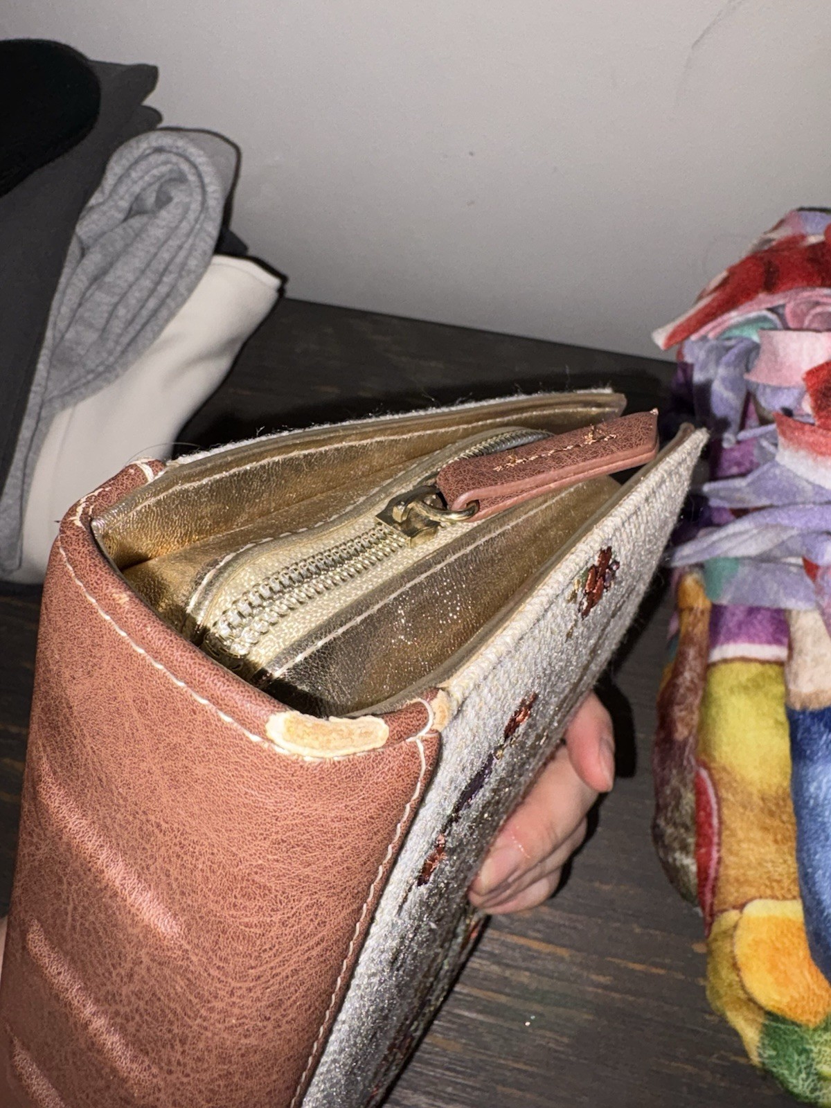 Beauty and the Beast Danielle Nicole Handbag - image 6