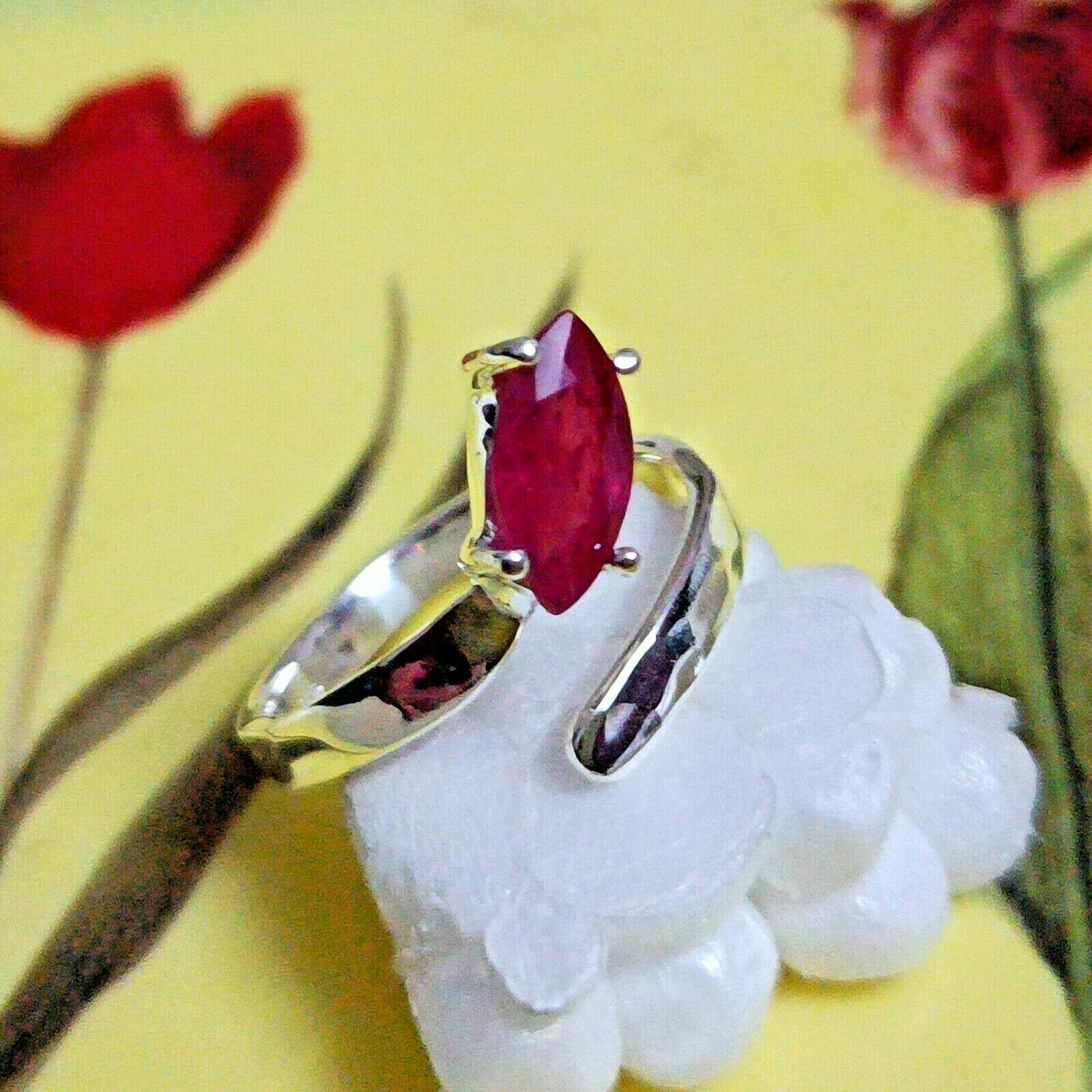 Anillo de marquesa de plata de ley 925 con piedras preciosas de rubí...