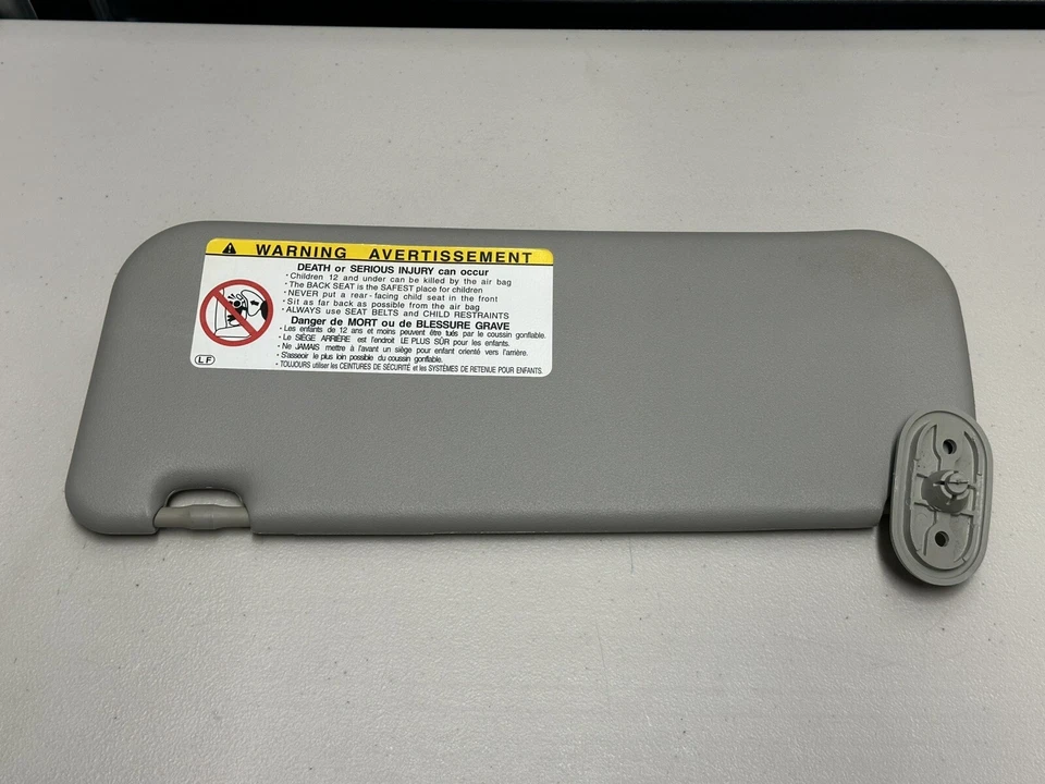 2003-2008 Toyota Corolla/Matrix Vibe Passenger Right Side Sun Visor Gray Vinyl Foto 3 de 3