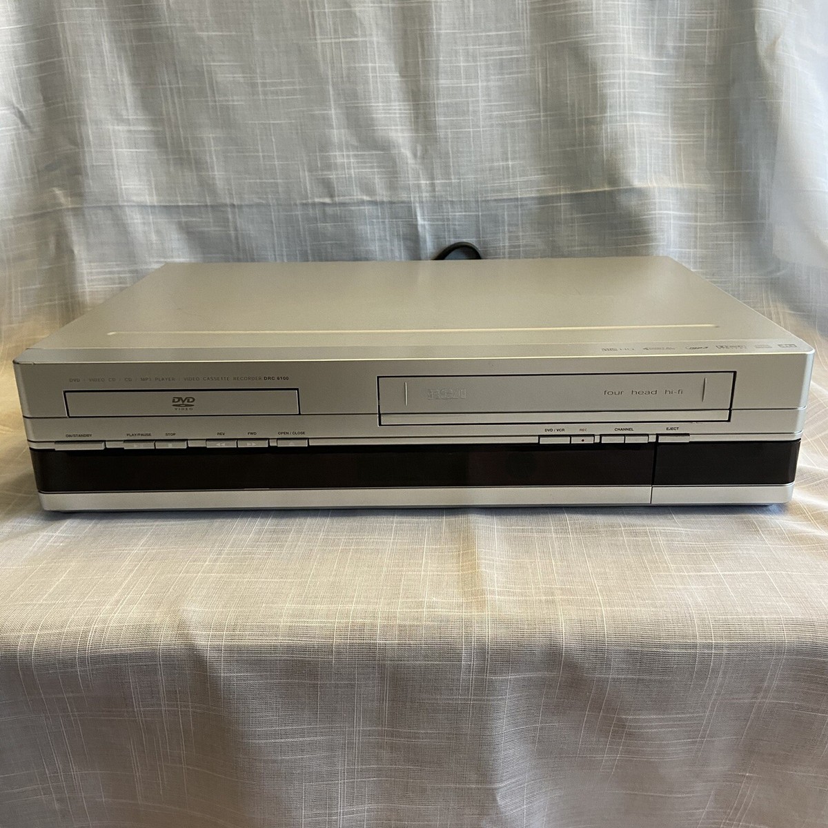 RCA DRC 6100N DVD VHS VCR Combo Player Recorder 4 Head Hi-Fi