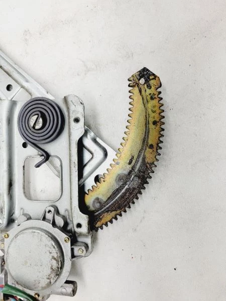 Subaru Forester 1998 1999 2000 2001 regulador ventana pasajero delantero derecho Foto 2 de 4