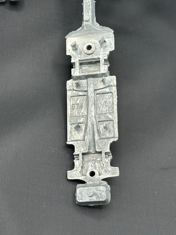 Johnny Lightning 1965 ‘65 Chevy Malibu Complete Raw Zamac Sprue Tree Prototype ! - Image 4 of 4