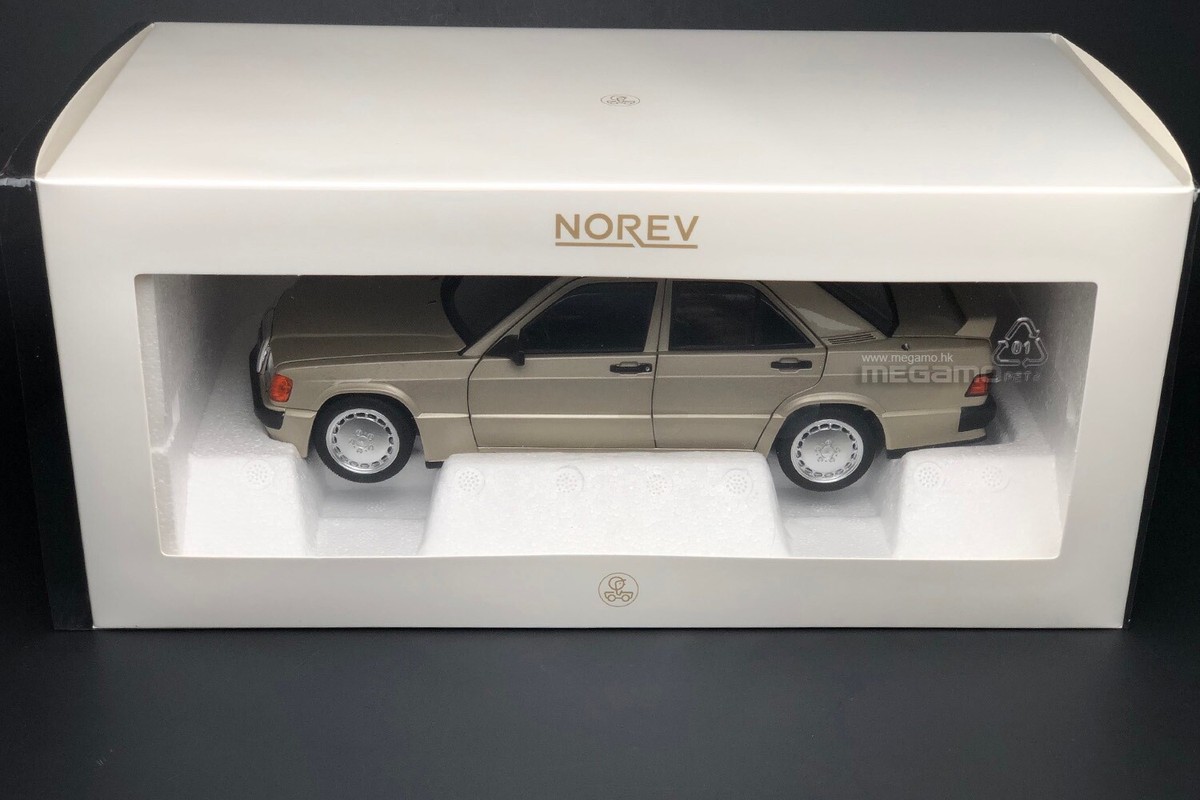 1/18 Norev Mercedes-Benz 190E 2.3-16 W201 Smoke Silver 1984 1/18 Norev Mercedes-Benz 190E 2.3-16 W201 Smoke Silver 1984