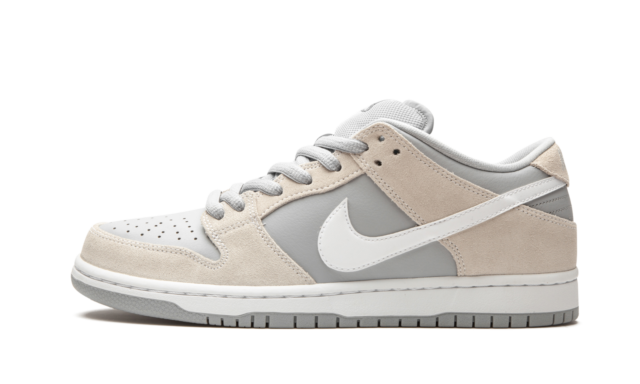 nike dunk low summit white