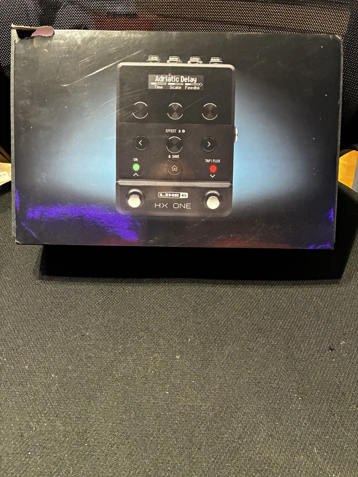 Line 6 HX One Digital Multi-Effects Pedal for Electric & Bass Guitar