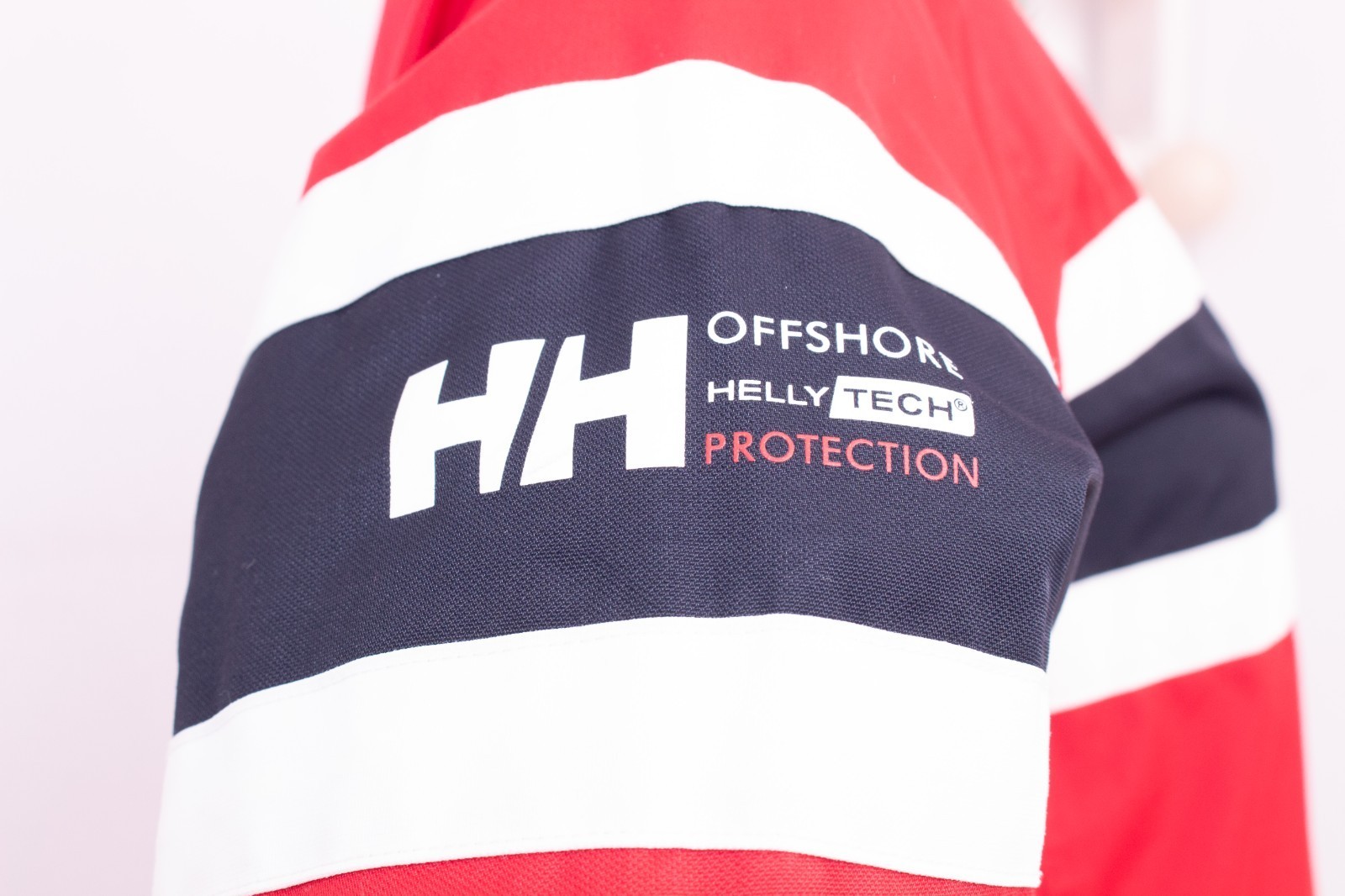 Helly Hansen Jacket Hooded Sailing Red OffShore H… - image 4