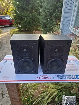 Miller & Kreisel Sound M&K S-80 Satellite 2-Way Audiophile Speakers (Pair) READ