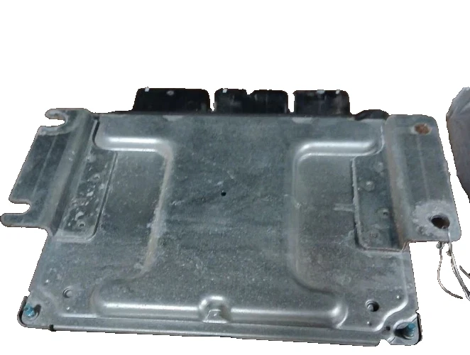 Módulo de control ECM ECU motor OEM guardabarros izquierdo compatible con Nissan Altima 2016-2017 Foto 3 de 4