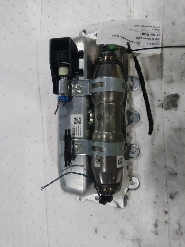 2016 BMW 535i Right Instrument Panel Air Bag Silver 574923 124K Miles Used Foto 2 de 4