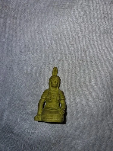 Vintage Marx Fort Apache 60mm Vinyl Indian Woman Kneeling Yellow