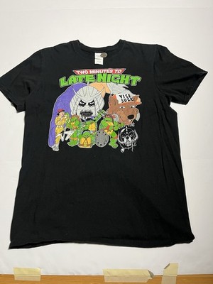 Two Minutes To Late Night Podcast Shirt size Medium