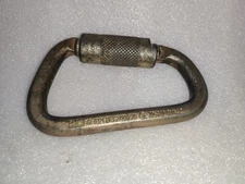 DBI SALA BS5000LBS SC - 4086TG SAFLOK STEEL CARABINER FALL PROTECTION (USED)