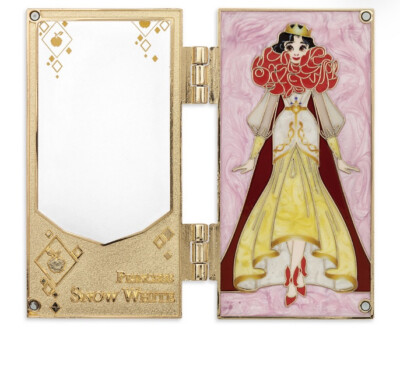 Disney Ultimate Princess Designer Collection Snow White Limited