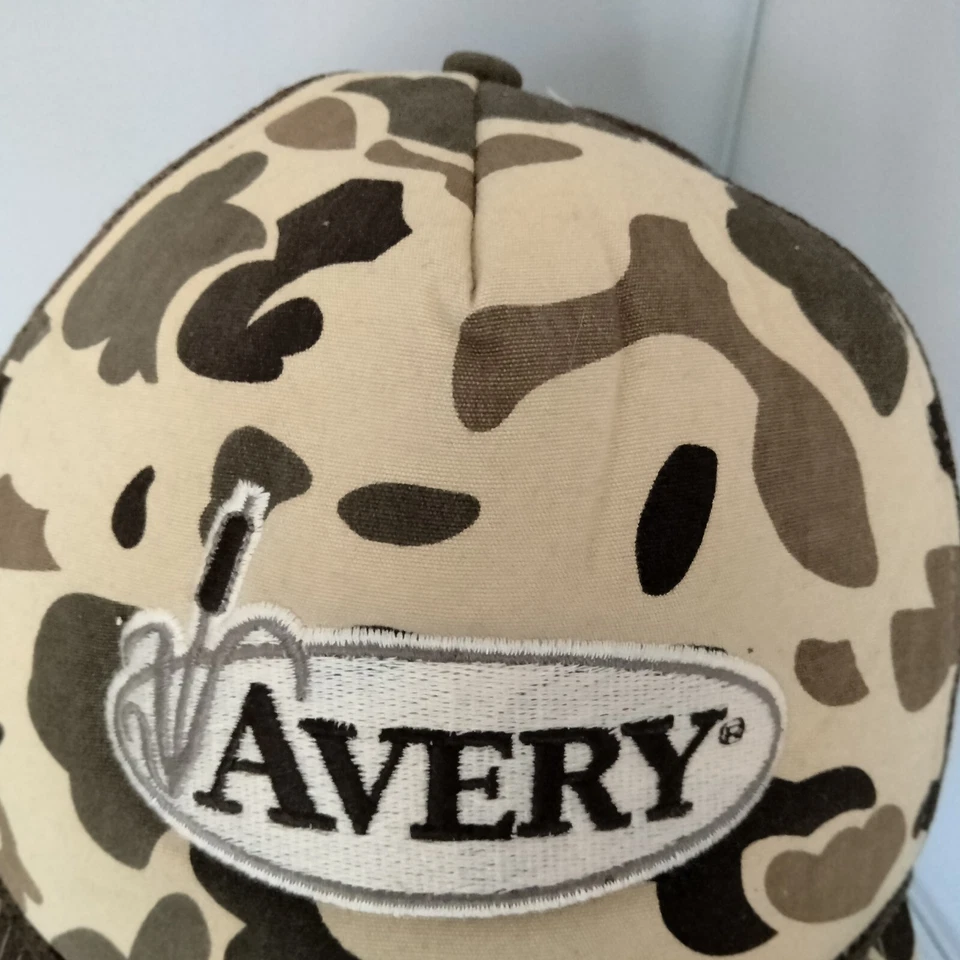 Avery Heritage Collection Vintage Trucker Hat Camo Cap New NWT Snap Back - Image 2 of 4