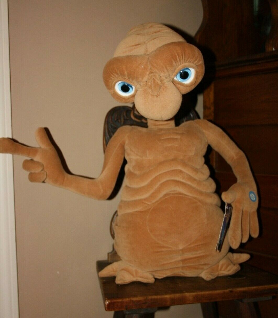 et doll with light up finger