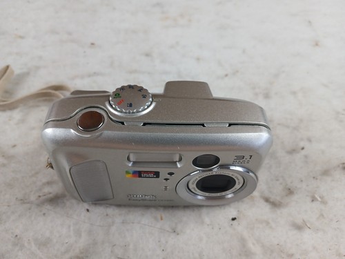 Kodak EasyShare CX7330 3.1MP Digital Camera Silver No Memory Card - Picture 3 of 13
